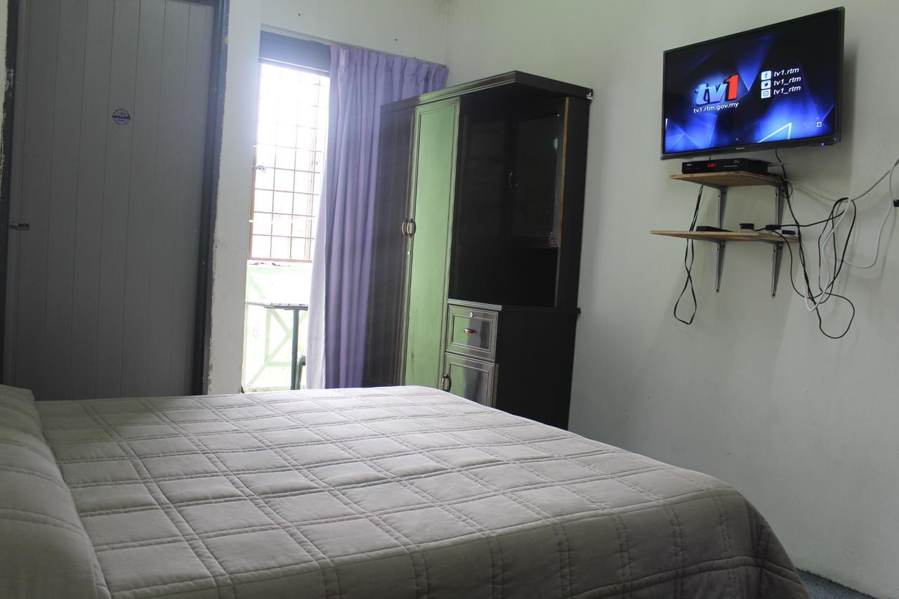 Netasha Holiday Inn Танах-Рата Екстер'єр фото